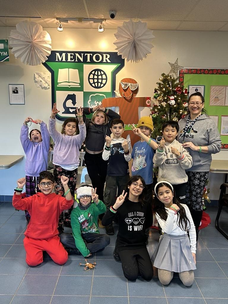 Gr. 4 Business Club Demonstrates Success Again!